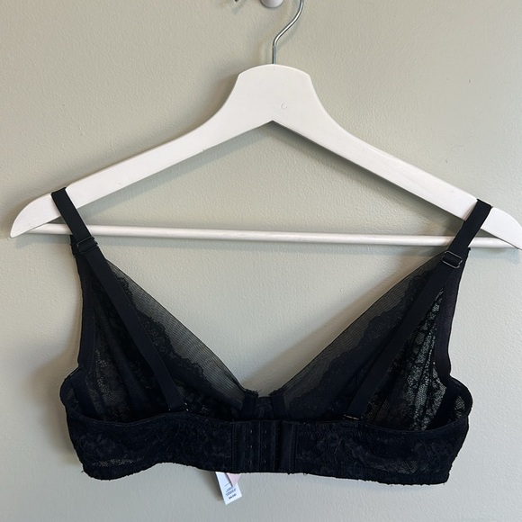 Black lace unlined bra - Picture 4 of 7